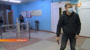 Росгвардия перед началом учебного года провела учения в одной из школ Мурманска