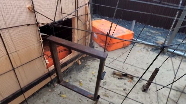 изготовление курятника из пенопласта. оформленного под старое дерево. в виде сундука. смотреть онлайн