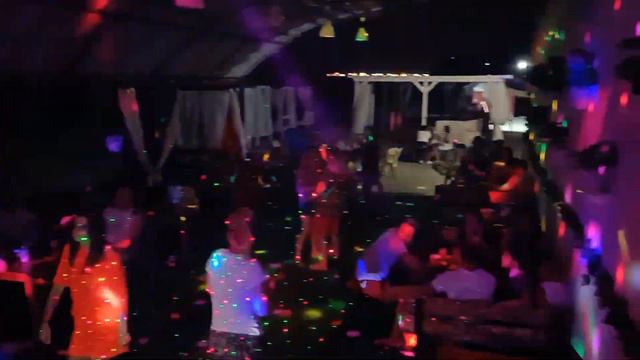 Дедеркой кафе Левый берег 20.08.2022 смотреть онлайн