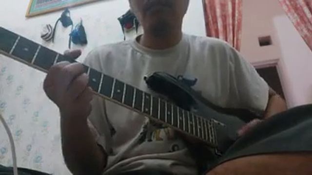 Distortion..Ibanez RGA42TZE tremolo Edge zero zps смотреть онлайн