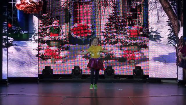 Продюсерский центр представляет спектакль "Снегурочка из переулочка"" смотреть онлайн