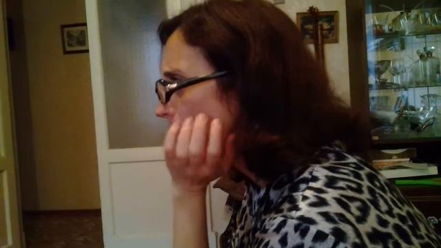 Хотели раздобрить бабушку пирогом, но Клава его съела... смотреть онлайн