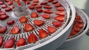 КЛУБНИЧНЫЕ ЧИПСЫ✵ Как я Сохраняю Клубнику на зиму✵Просто, Вкусно!✵Strawberry Chips-Easy Cooking