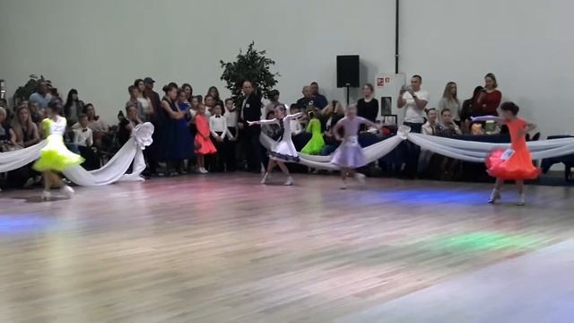 Кира Чергинец. Зажигательная самба Tavria Dance Festival 2018 смотреть онлайн