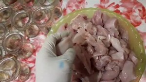 Тушенка из филе грудки курицы в автоклаве