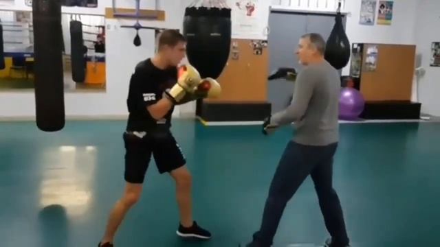 Boxing training Бокс лапы смотреть онлайн