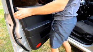 Замена кнопки стеклоподъемника шевроле авео! mp4