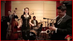 Римейк «Careless Whisper» в исполнении Robyn Adele Anderson и Dave Koz.