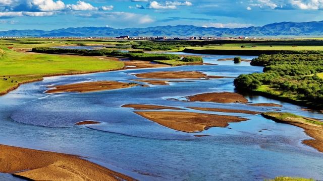 Phil Larson. Daisies (Orchestral Version) смотреть онлайн