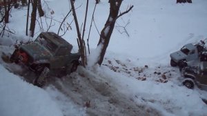 штурмуем гору на внедорожниках,по снегу никто не едет...часть 1.