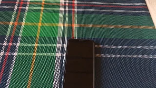 Купил б/у IPhone Xs в 2022 году. Краткий обзор смотреть онлайн