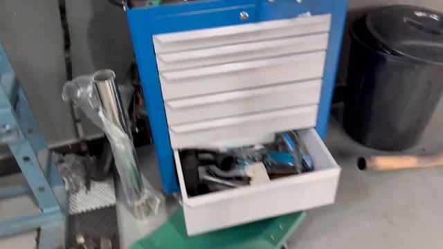 Como trocar o óleo do câmbio automático da Audi A4 B5 смотреть онлайн