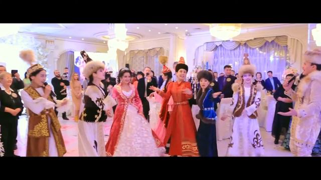 САМЫЙ КРАСИВЫЙ КЫЗ УЗАТУ ТОЙ 2020 +7702-711-22-44 смотреть онлайн