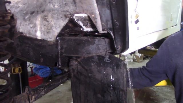 Malawi 110. Bits of bearings, and chassis cleaning смотреть онлайн