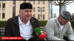 Кинжал Кунта Хаджи Кишиева передан на вечное хранение семье Кадыровых