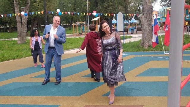 Празднование Дня Города в Москве, поет Сергей Мосягин. 12 сентября 2021 г. смотреть онлайн