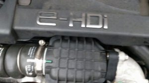 2012 Citroen Berlingo Multispace 1.6 e-HDi 92 BHP engine sound and engine bay view in 4K