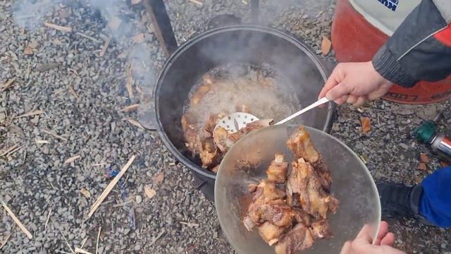 Картошка с мясом в казане, казан кебаб! смотреть онлайн