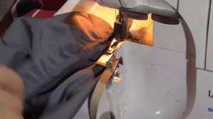 Обработка окатов ног на купальнике.