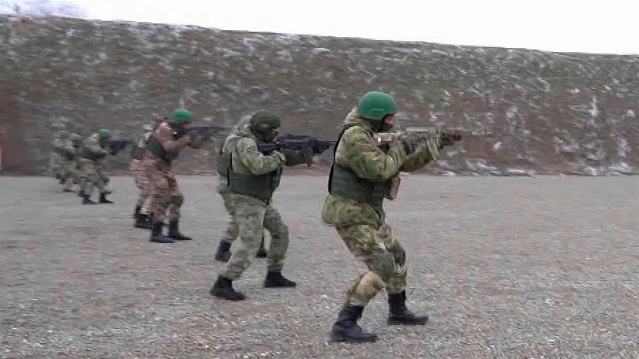 В российском университете спецназа в Чеченской республике проходят подготовку добровольцы