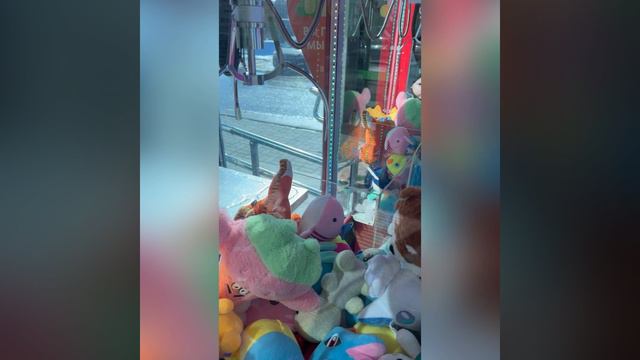 Играем в автомат «Хватайка»