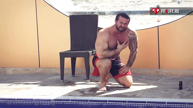 УПРАЖНЕНИЕ ОТЖИМАНИЯ ОТ ПОЛА смотреть онлайн