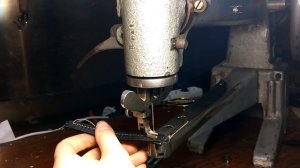 Продаю рукавную швейную машинку Minerva 01204 с маленьким челноком
