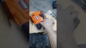 Аккумуляторный лобзик Ferm АКБ Макита.