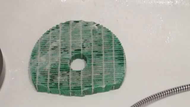 Sharp KC-840E, KC-850E, KC-860E, KC-C70E, KC-C100E, KC-C150E: ежемесячное обслуживание смотреть онлайн