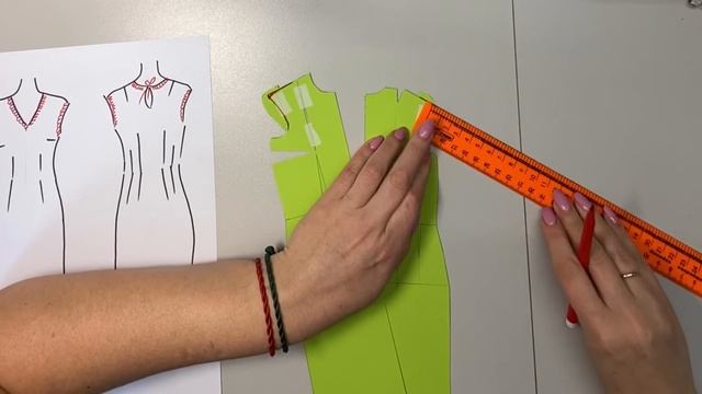 Платье на все случаи жизни. И нарядное и простое одновременно. Моделирование, обработка. смотреть онлайн