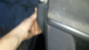 КАК СНЯТЬ КАРТУ ДВЕРИ НА МЕРСЕДЕС Е210 своими руками. разборка