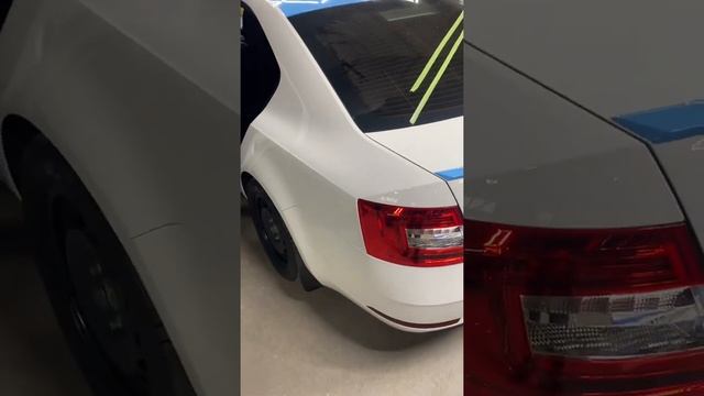 Детейлинг полировка Шкода октавия. Нанесение керамики на кузов смотреть онлайн