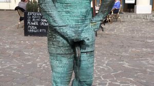 Писающий дядя