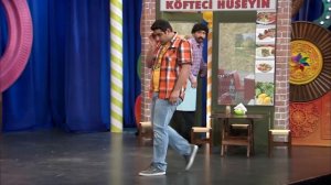 Güldür Güldür Show 104. Bölüm, Köfteci Skeci