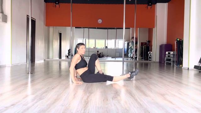 Разминка перед работой с железом в тренажёрном зале смотреть онлайн