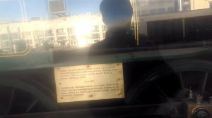 Мемориальный ленинский паровоз на Финляндском вокзале Санкт-Петербурга.