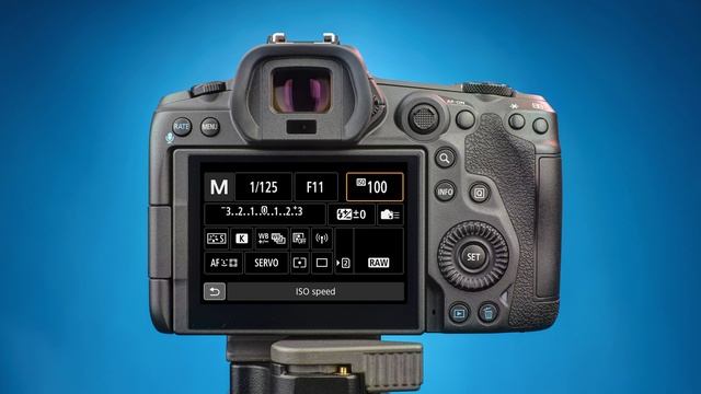 Canon EOS R5 Exposure Bracketing Setup Tutorial смотреть онлайн