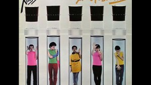 X-Ray Spex - I Live Off You