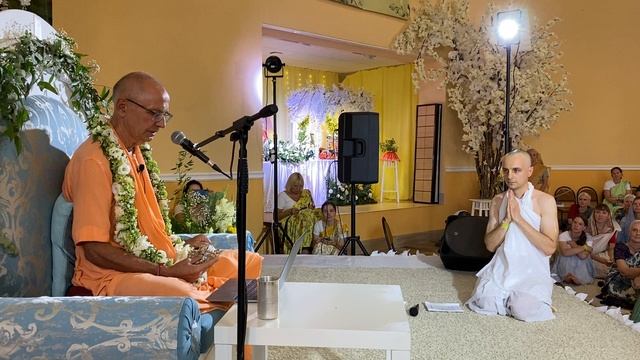 Дикша-ретрит. Церемония инициации. 29.8.2022 смотреть онлайн