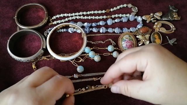 141. РАСПРОДАЖА винтажной и современной бижутерии.