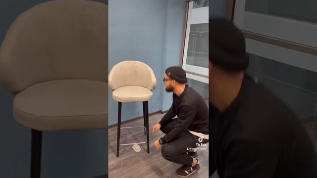 Барный стул Матисс смотреть онлайн