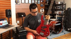 Ibanez Mikro GSRM20 short scale bass. Demonstration & review