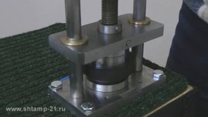изготовление ювелирного изделия элемент  распятие  при помощи вырубного штампа
