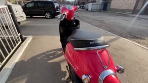Краткий обзор скутера HONDA GIORNO AF 70 pink