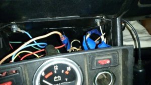 Дополнительный прикуриватель Ваз 2104 (07)