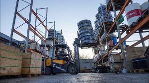 Работа автопогрузчика LiuGong CPCD20 в компании PARTS MANAGER