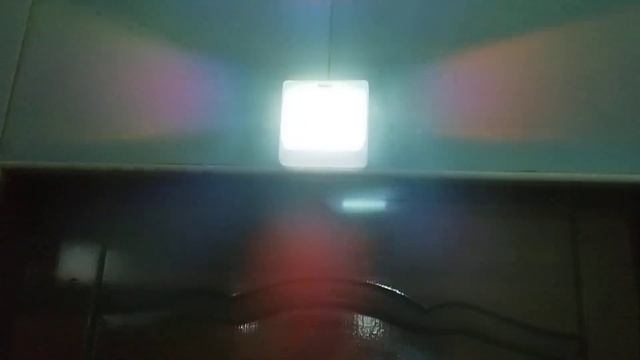 Аварийное освещение или как ночник на батарейках смотреть онлайн