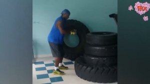 САМЫЕ СМЕШНЫЕ ПАДЕНИЯ И ФЕЙЛЫ ЛЮДЕЙ 2021