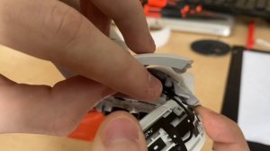 Oculus Quest 2 Controller Partial Teardown