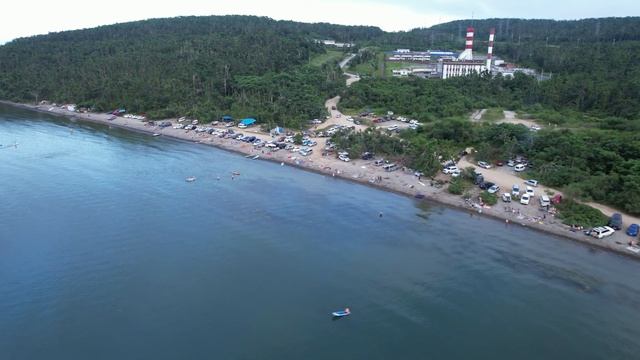 бухта Парис, Владивосток, белухи в вольерах. смотреть онлайн